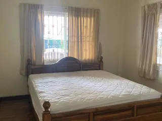 À louer 3 chambres maison à Bang Lamung, Chonburi