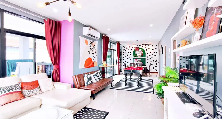 For sale and for rent 3 bedrooms villa in Bang Lamung, Chonburi