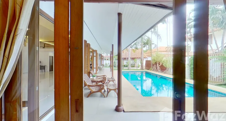 For sale and for rent 4 bedrooms villa in Bang Lamung, Chonburi