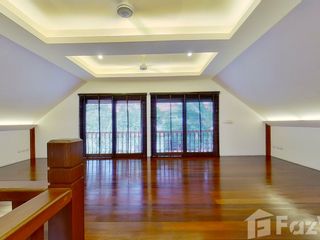 À vendre et à louer 4 chambres villa à Bang Lamung, Chonburi