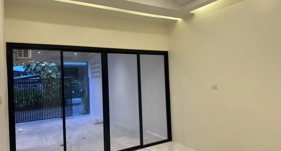 Casa en venta y en alquiler de 3 habitaciones en Mueang Phuket, Phuket