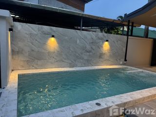 À vendre et à louer 3 chambres maison à Mueang Phuket, Phuket