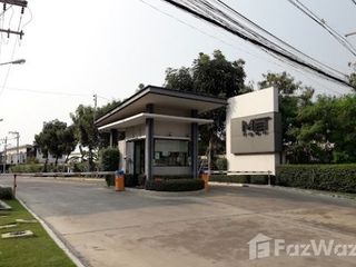 For sale and for rent 3 bedrooms townhouse in Mueang Pathum Thani, Pathum Thani