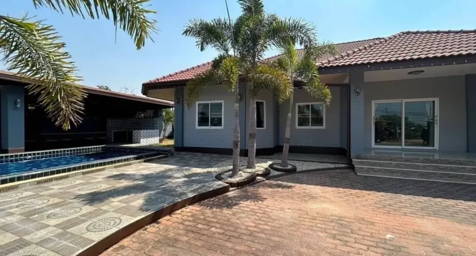 For rent 3 bedrooms house in Bang Lamung, Chonburi