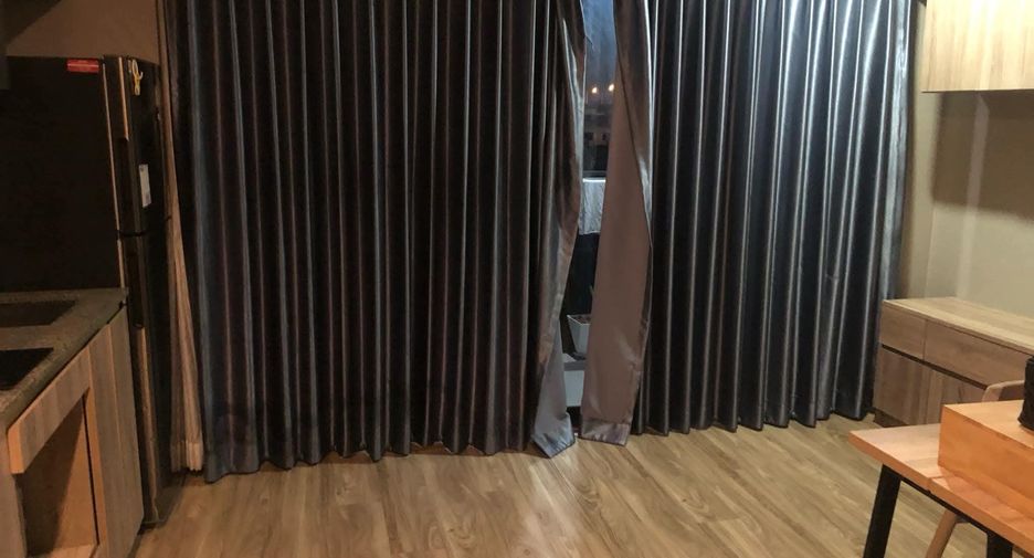 À vendre et à louer 1 chambre condo à Sathon, Bangkok