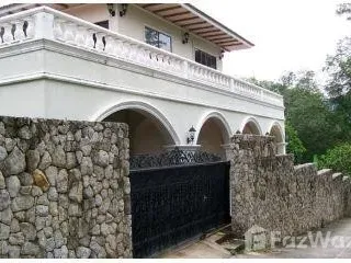 Villa zum Kauf mit 3 Zimmer in Kathu, Phuket