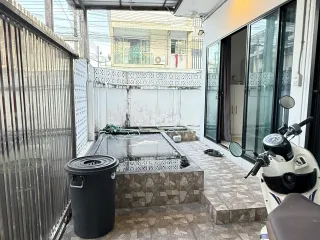 出售 4 卧室 联排别墅 在 Phuket Town, 普吉