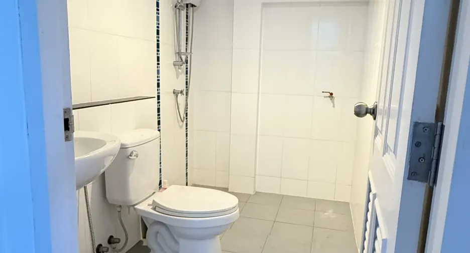 For sale 4 bedrooms townhouse in Mueang Phuket, Phuket