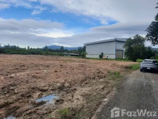 À vendre terrain à Si Racha, Chonburi
