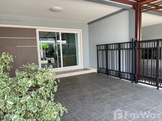 For rent 3 bedrooms townhouse in Mueang Phuket, Phuket