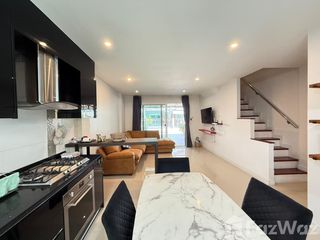 For rent 3 bedrooms townhouse in Mueang Phuket, Phuket