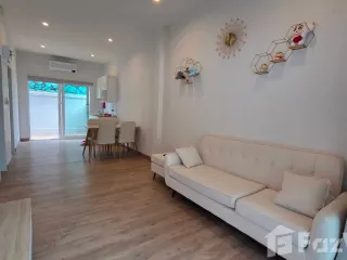 For rent 2 bedrooms townhouse in Mueang Chiang Rai, Chiang Rai