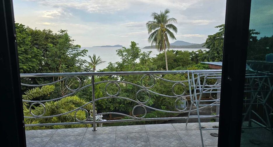 À louer 1 chambre villa à Mueang Phuket, Phuket