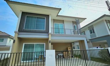 For rent 3 bedrooms house in Bang Lamung, Chonburi