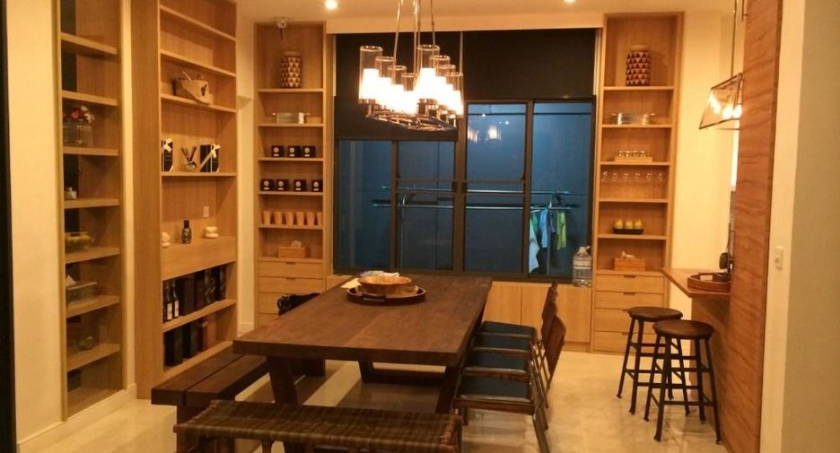 Casa en venta de 5 habitaciones en Bueng Kum, Bangkok