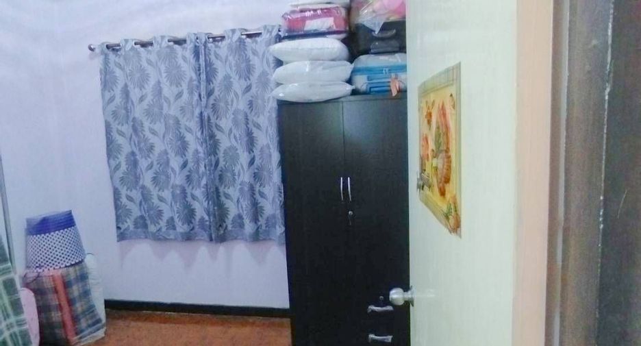 For sale 3 bedrooms townhouse in Bang Bon, Bangkok