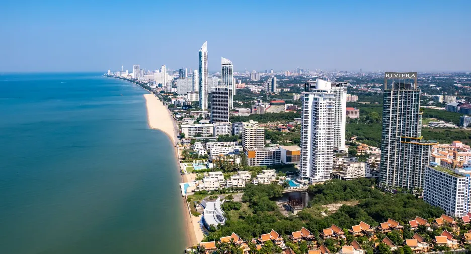 For sale 3 bedrooms condo in Bang Lamung, Chonburi