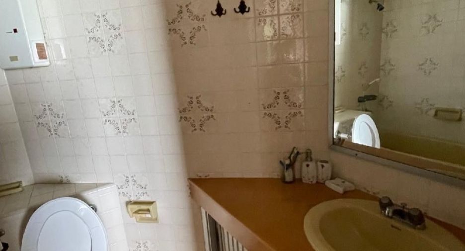 For sale 2 bedrooms condo in Bang Lamung, Chonburi