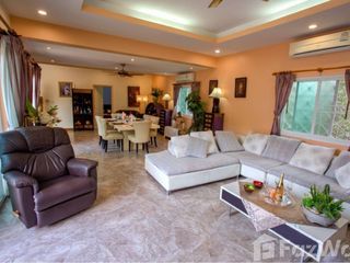 For sale 4 bedrooms villa in Kathu, Phuket