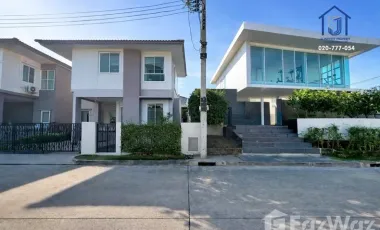 Haus zum Kauf mit 3 Zimmer in Lam Luk Ka, Pathum Thani