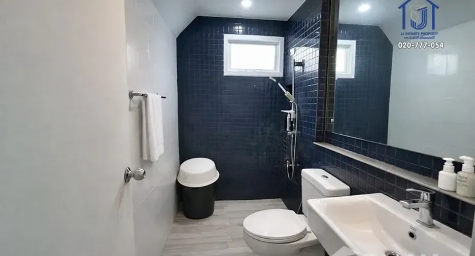 For sale 3 bedrooms house in Lam Luk Ka, Pathum Thani