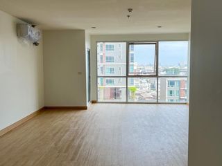 À vendre studio condo à Sathon, Bangkok