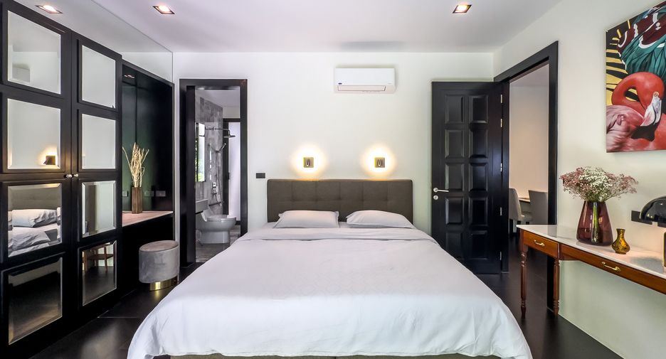 For sale 2 bedrooms villa in Mueang Phuket, Phuket