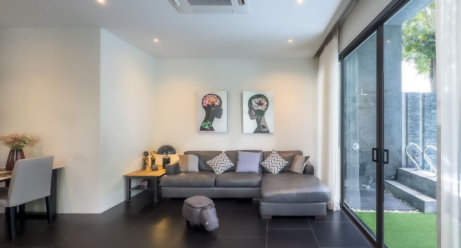 For sale 2 bedrooms villa in Mueang Phuket, Phuket