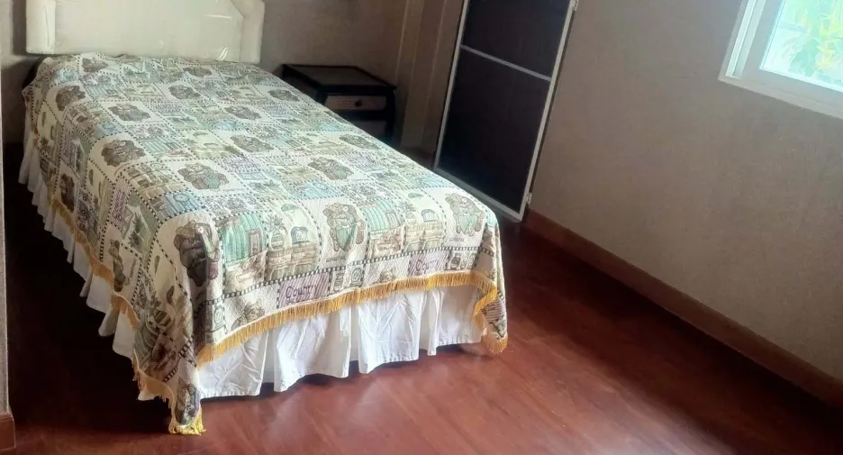 À vendre et à louer 3 chambres maison à Sattahip, Chonburi