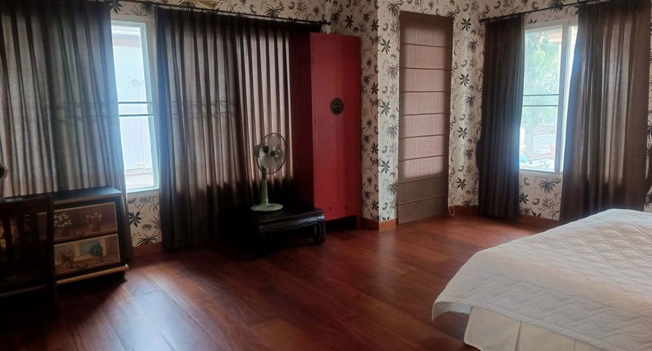 À vendre et à louer 3 chambres maison à Sattahip, Chonburi