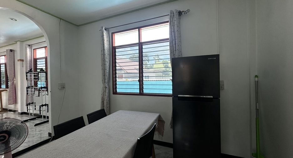 Casa en alquiler de 2 habitaciones en Mueang Phuket, Phuket