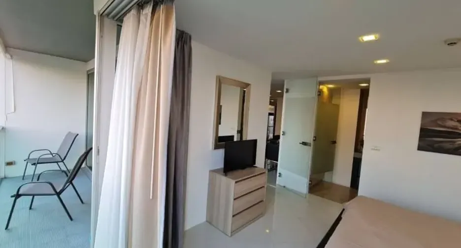 For sale and for rent 2 bedrooms condo in Bang Lamung, Chonburi