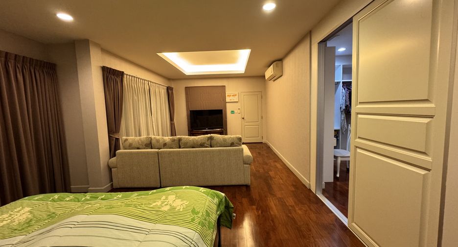 Haus zum Kauf mit 4 Zimmer in Mueang Nonthaburi, Nonthaburi
