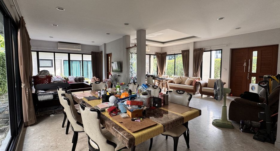 Haus zum Kauf mit 4 Zimmer in Mueang Nonthaburi, Nonthaburi
