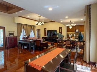 À vendre 2 chambres villa à Na Jomtien, Pattaya