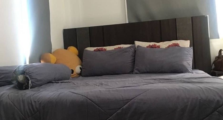 Casa adosada en venta de 3 habitaciones en Bang Phli, Samut Prakan