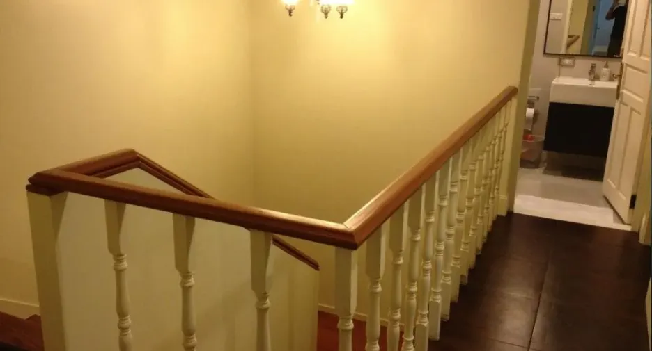 For sale 4 bedrooms condo in Khlong Toei, Bangkok