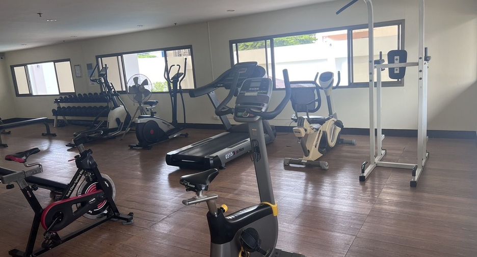 For sale studio condo in Bang Lamung, Chonburi