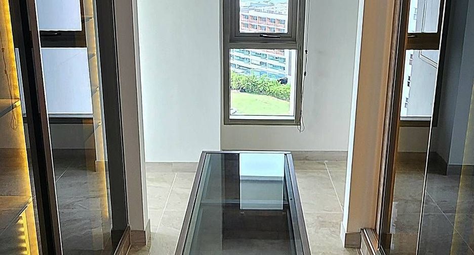 Condo en alquiler de 2 habitaciones en Bang Lamung, Chonburi