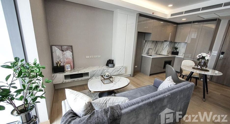 For sale 1 bed condo in Khlong Toei, Bangkok