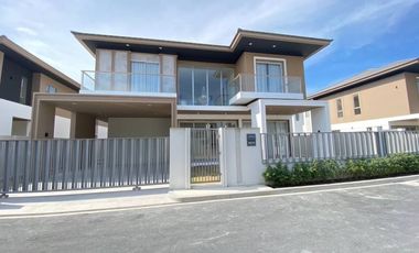 For sale 4 bedrooms house in Bang Lamung, Chonburi