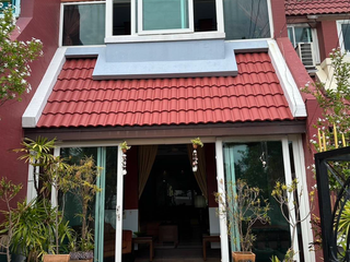 For sale 3 bedrooms townhouse in Bang Lamung, Chonburi