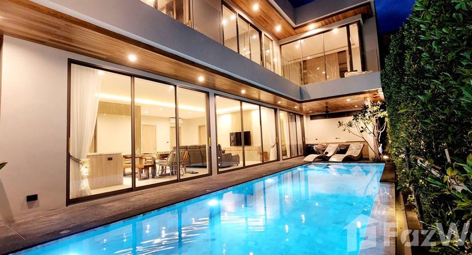 For rent 5 bedrooms villa in Mueang Phuket, Phuket