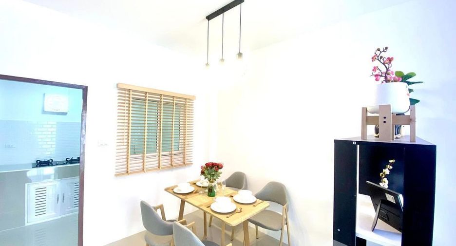 For sale 2 bedrooms townhouse in Bang Lamung, Chonburi