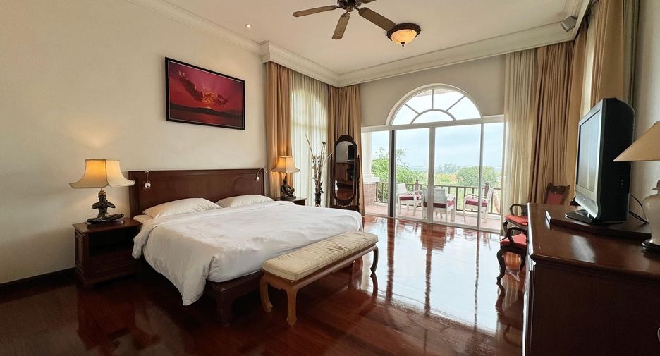 Продажа и аренда 5 спальни вилла в Huay Yai, Паттайя