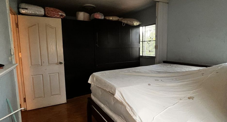 For sale 3 bedrooms house in Thanyaburi, Pathum Thani