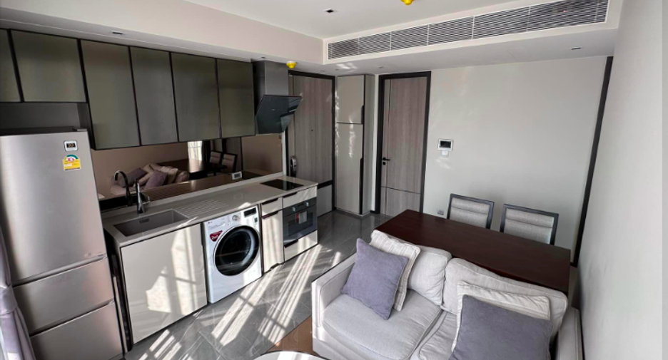 For sale and for rent 2 bedrooms condo in Watthana, Bangkok