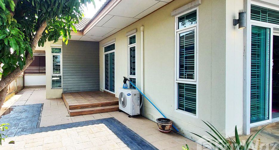 Villa zum Kauf mit 2 Zimmer in Mueang Rayong, Rayong