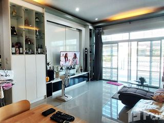 For sale 2 bedrooms villa in Mueang Rayong, Rayong