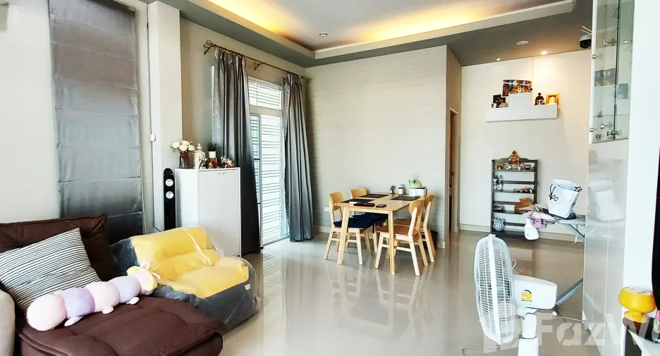 Villa zum Kauf mit 2 Zimmer in Mueang Rayong, Rayong